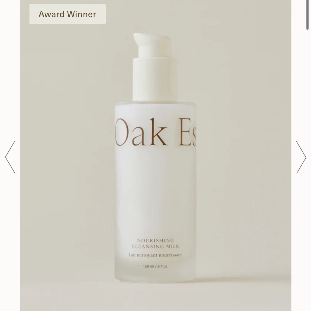 Oak Essentials Nourishing Cleansing Milk